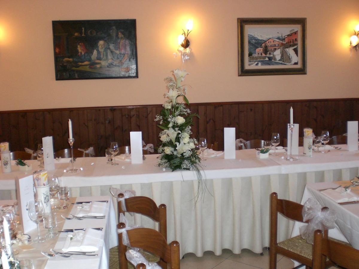 Hotel Ristorante Miravalle Teglio Exterior photo